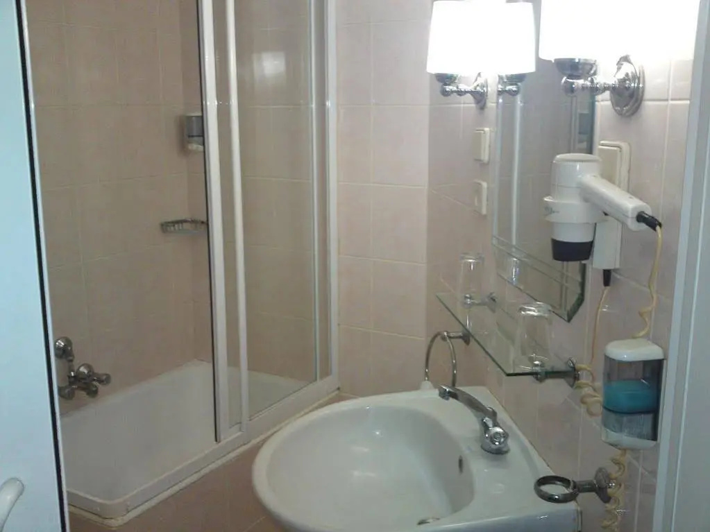 Oz Cakir Hotel