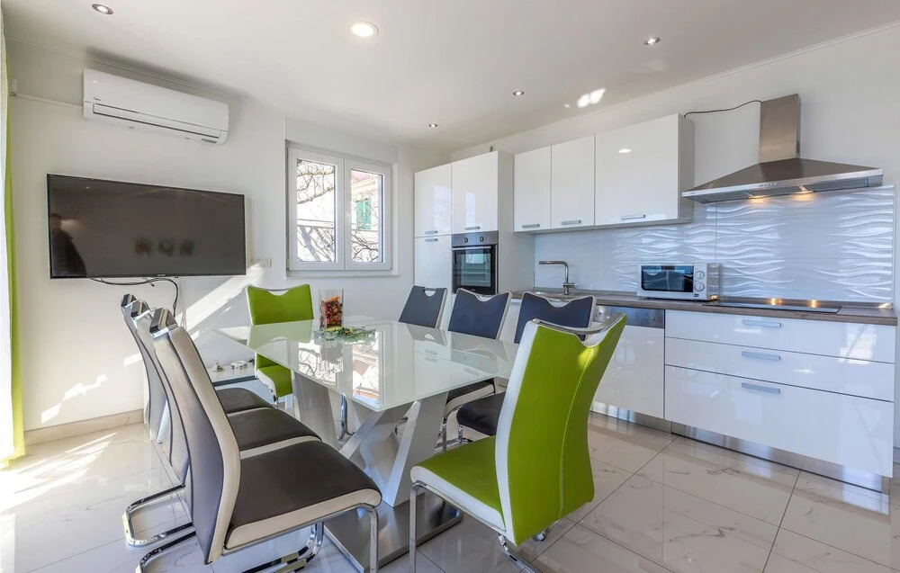 Stunning Apartment in Povile With Wifi and 3 Bedrooms