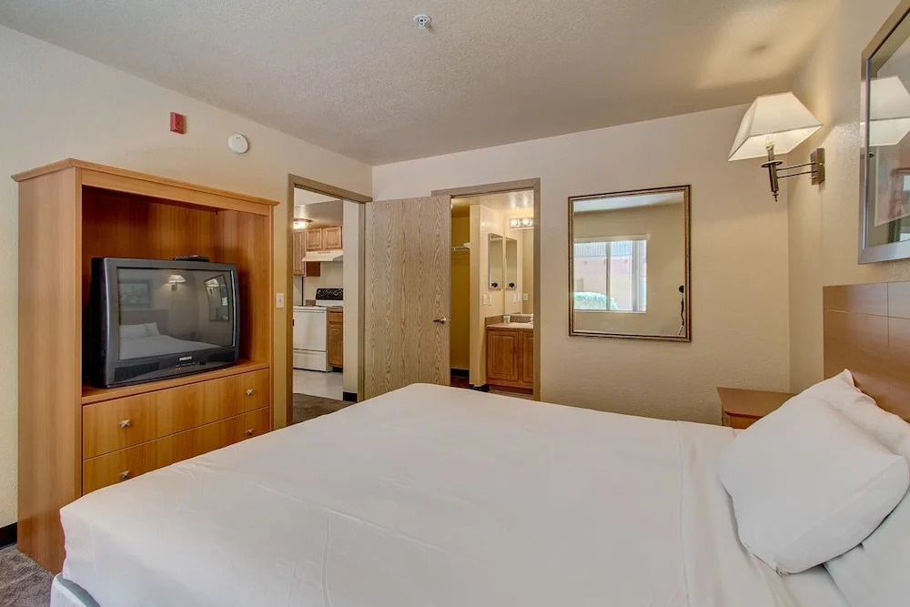 Emerald Suites South Las Vegas Boulevard