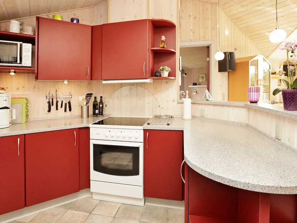 Splendid Holiday Home in Hemmet Near Sea