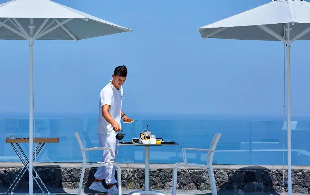 Aperanto Suites