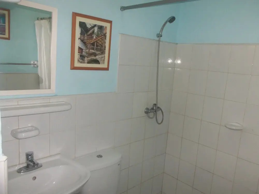 Hostal Aptofive