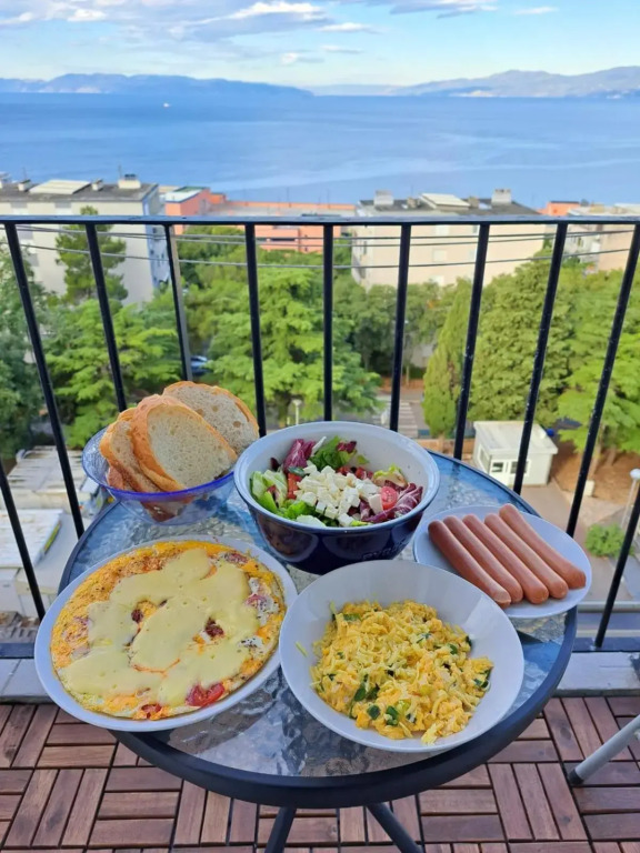 Apartment Magic View