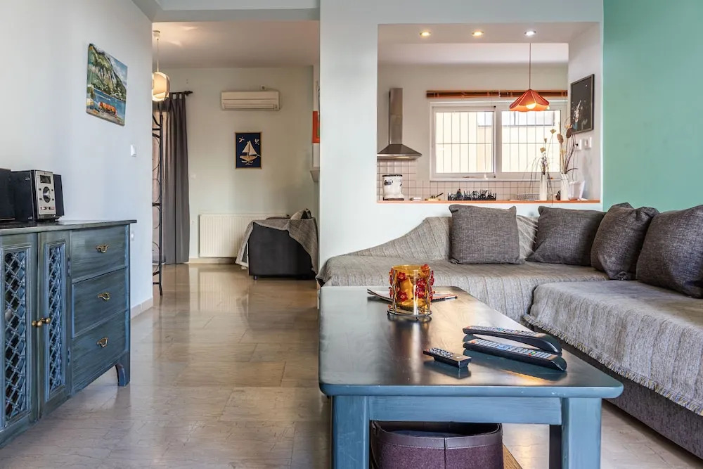 Erika's Oasis - Stylish Living in the Heart of History