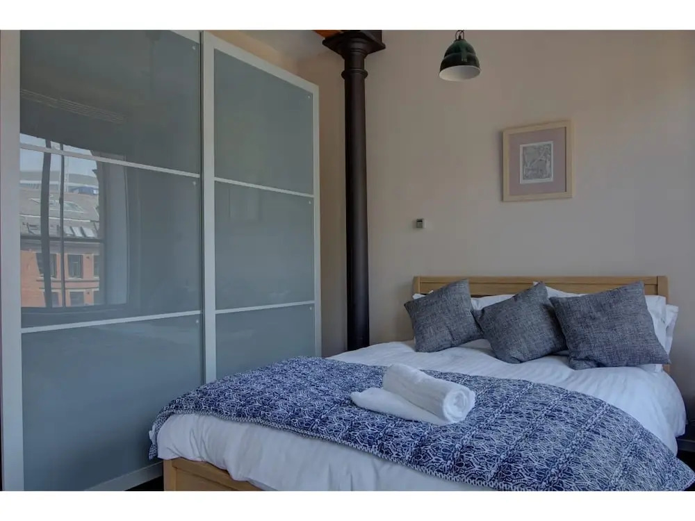 Greater Manchester Warehouse Apartment for up to 4