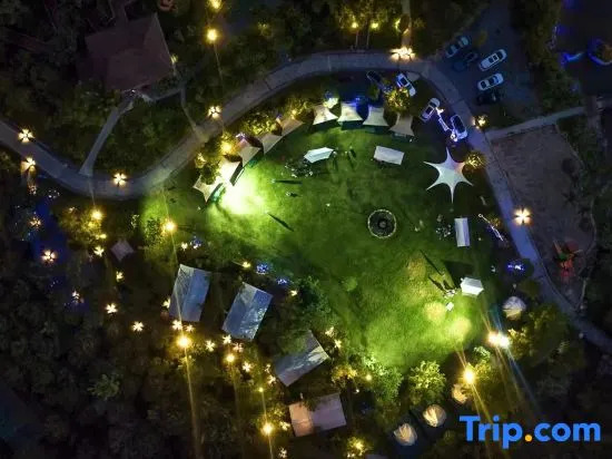 Longqi Tribe· Starry Sky Camping (Duyun Shanmu Lake Park)