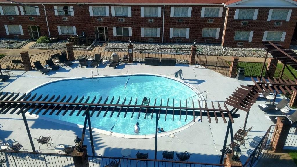 Americas Best Value Inn & Suites Phenix City