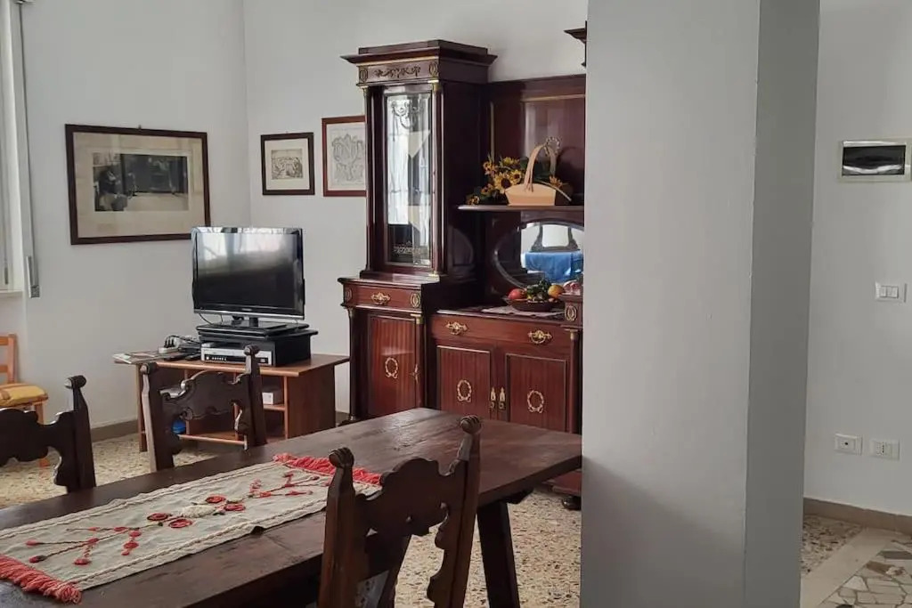 La Casa di Lucia: Grande appartamento con balcone