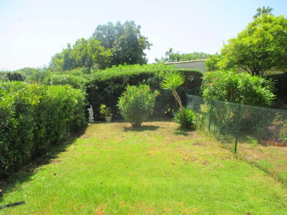 Studio In Antibes With Wonderful Sea View Enclosed Garden And Wifi 500 M From The Beach