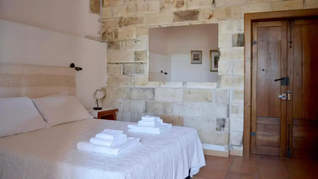Casa Vacanza Su Montiju