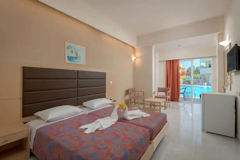 Hotel Golden Odyssey