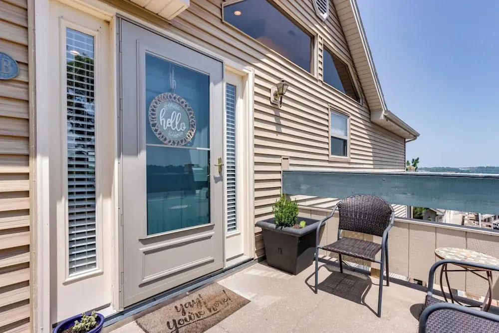 Pool Access + Views: Waterfront Lake Ozark Escape