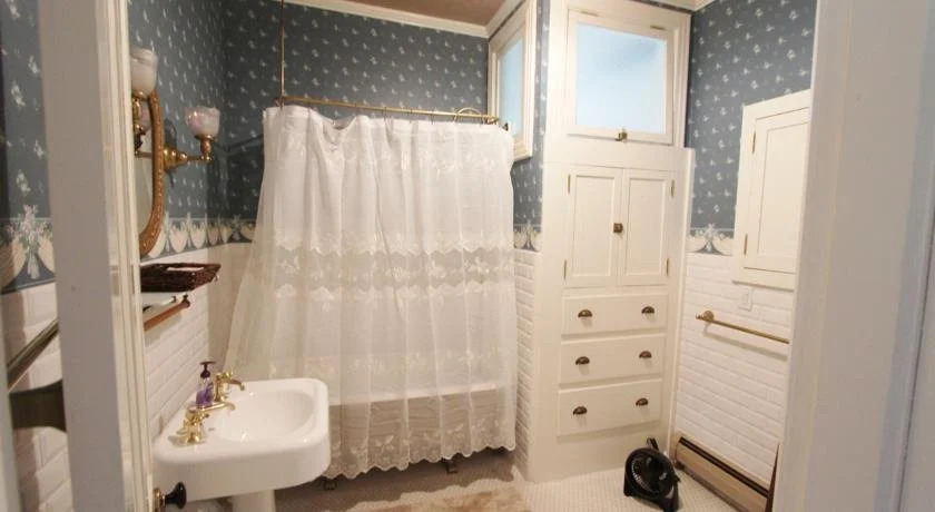 Clover Cliff Ranch Bed and Breakfast