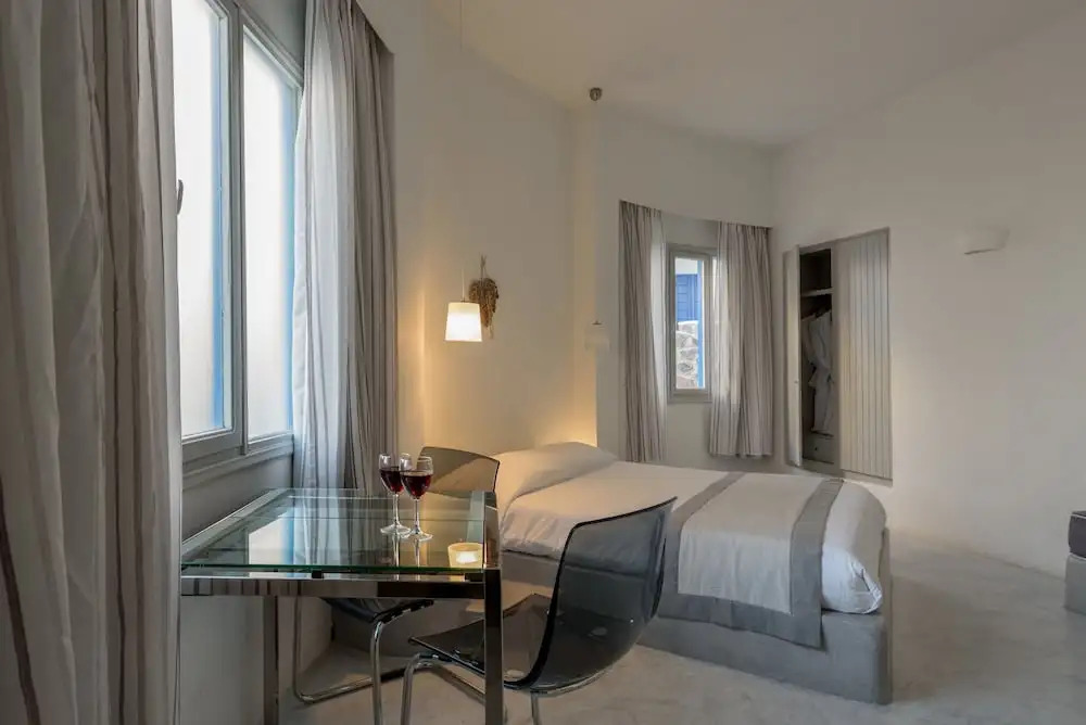 Anemomilos Hotel & Apartments