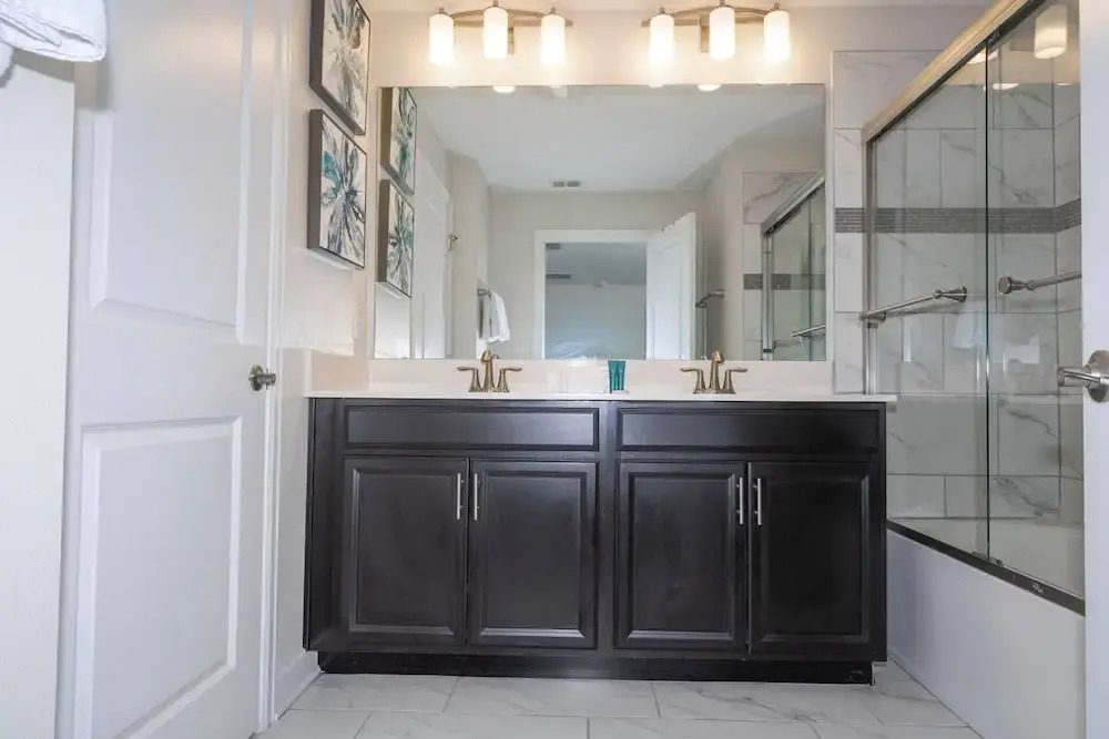 Stunning 4Bd w Pool Storey Lake Resort 4821
