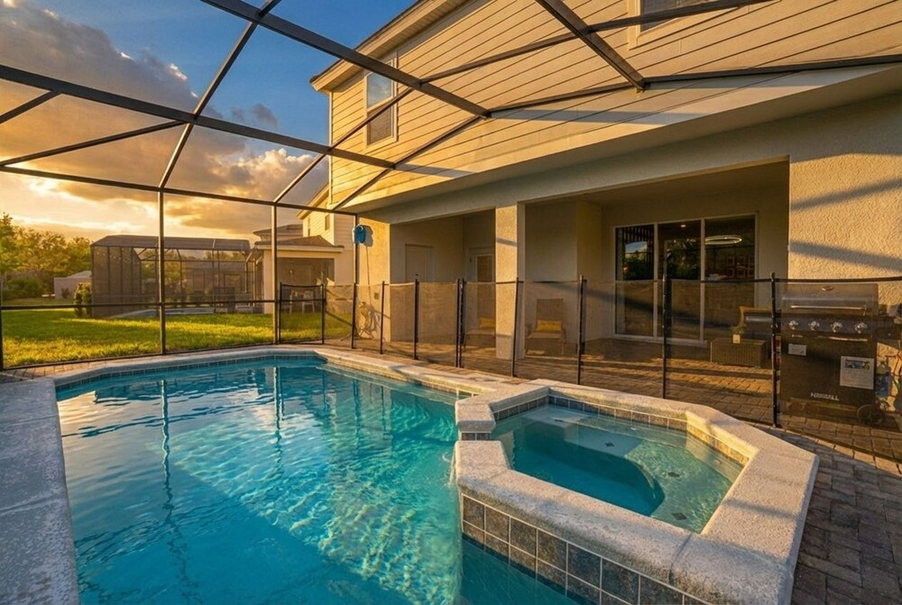 Enchanted Palms Villa 7BR w Private Pool