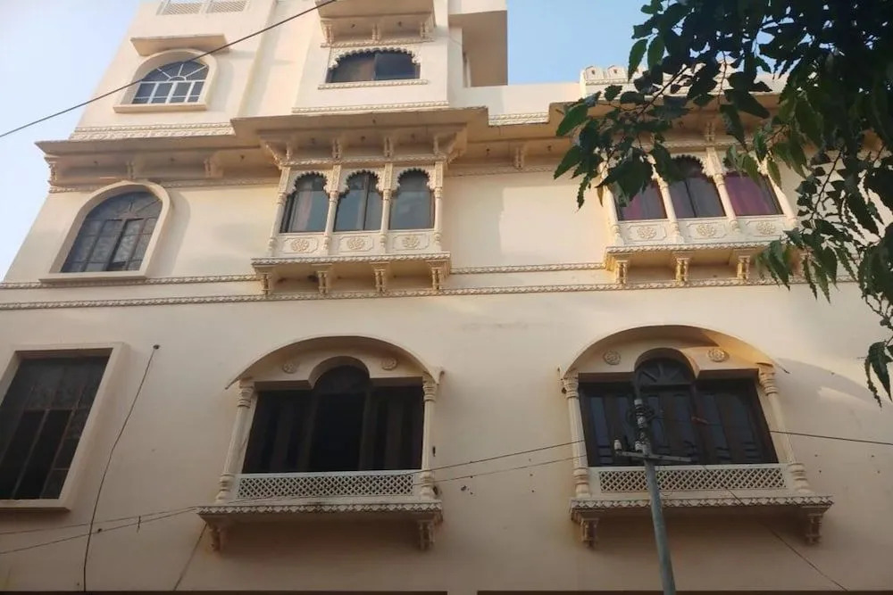 Heritage Golden Castle