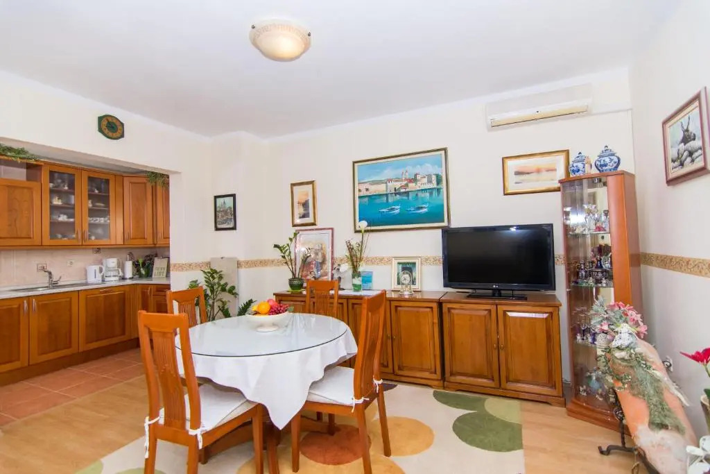 Apartment MM