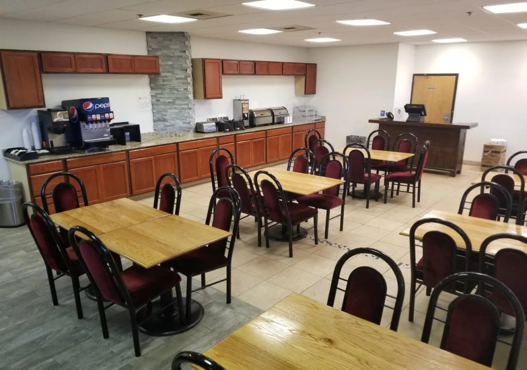 Alex Hotel and Suites Anchorage Airport