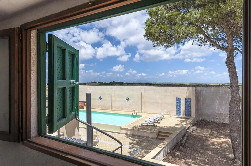 CASALE DOME 14&2, Emma Villas