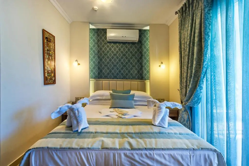 Mandani Villa Luxury Apartments