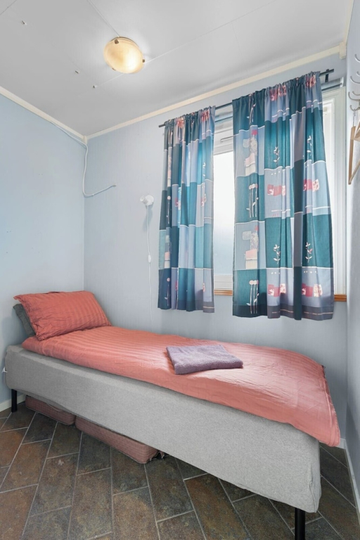Lovely 4 Bedroom House With the View of Aurora