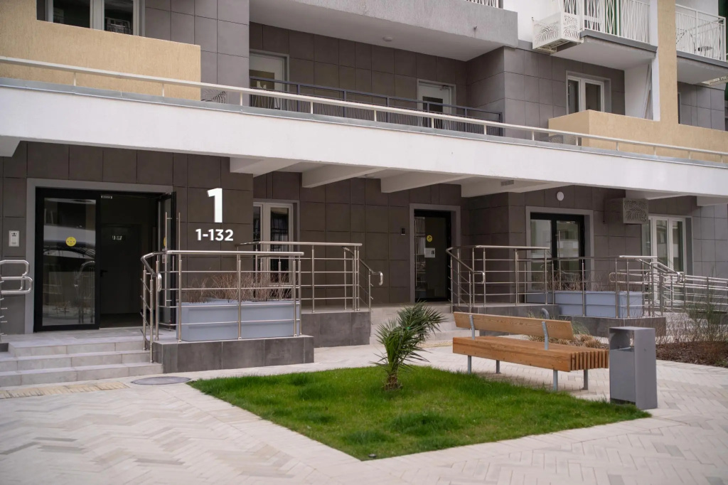 LetoApart (ЛетоАпарт) на улице Искры 66/9 корпус 1