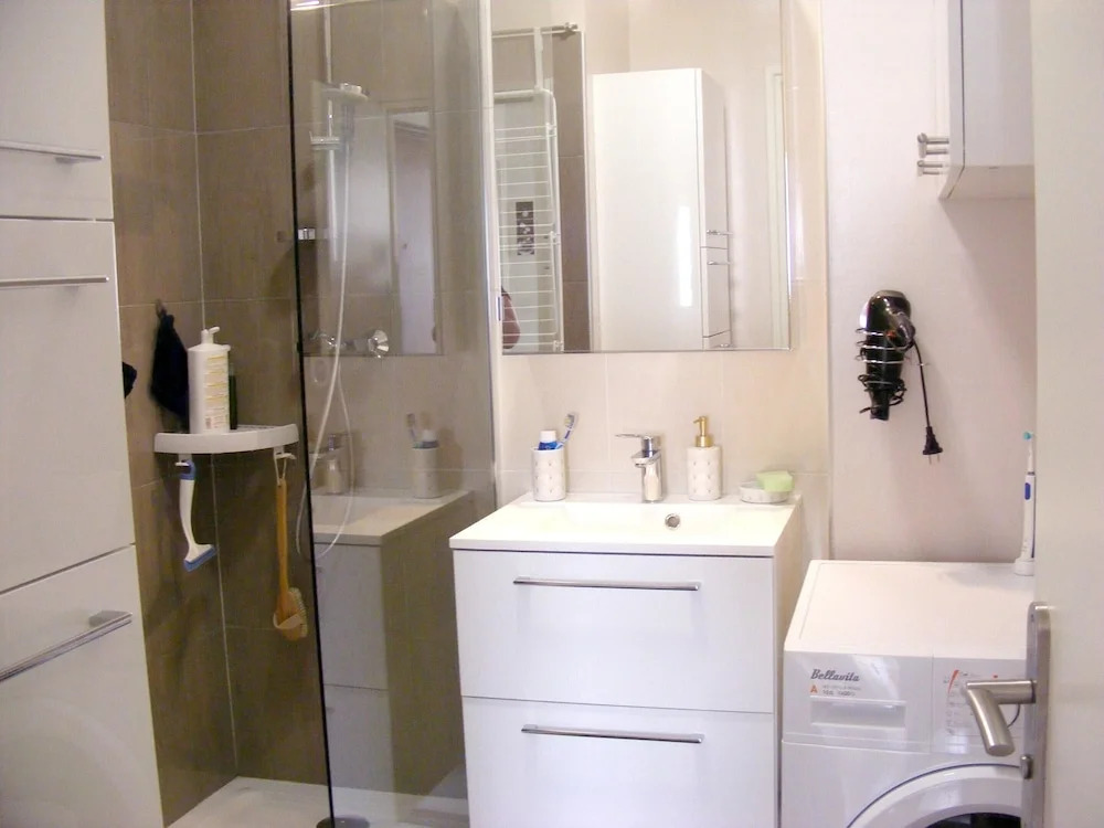 Apartment With one Bedroom in Grandcamp-maisy, With Furnished Garden and Wifi