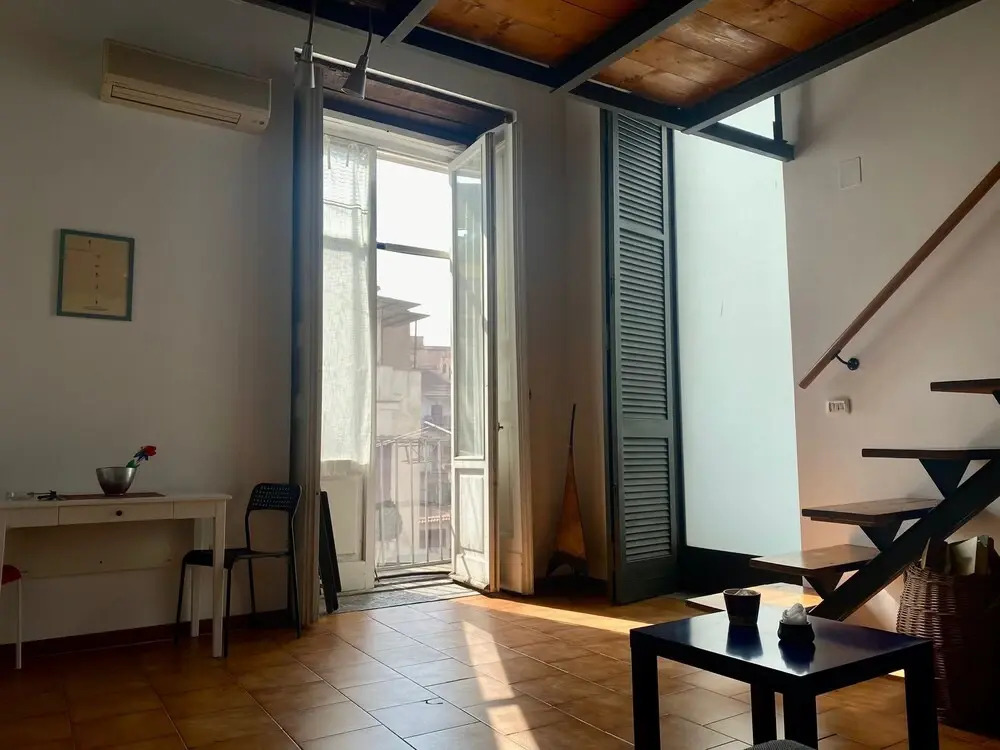 Impeccable 1-bed Studio in Napoli