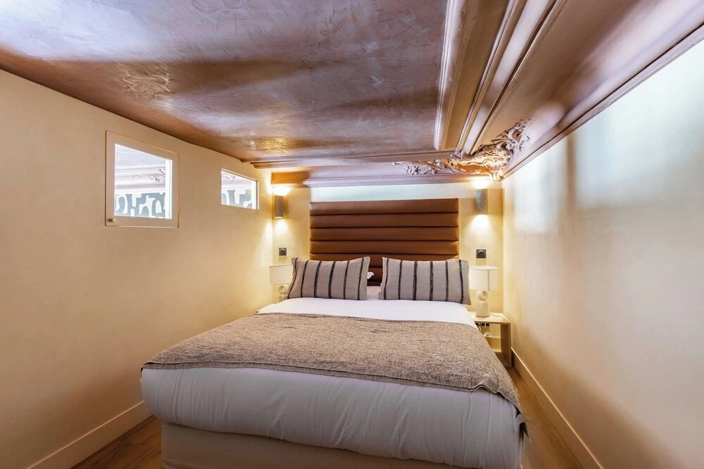 Exclusive Hotels