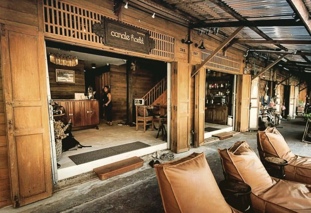 Canale Hostel