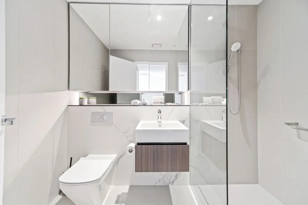 HomeHotel-Stunning High Rise Apt with Sweeping View