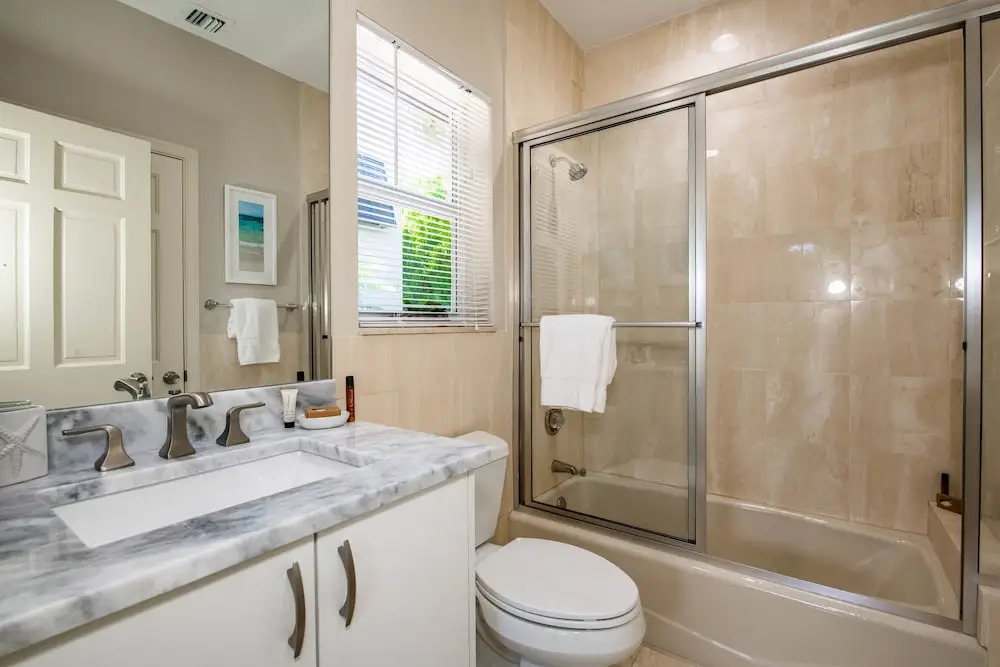 The House of 425 Coral Way 5 Bedrooms 4.5 Bathrooms Home