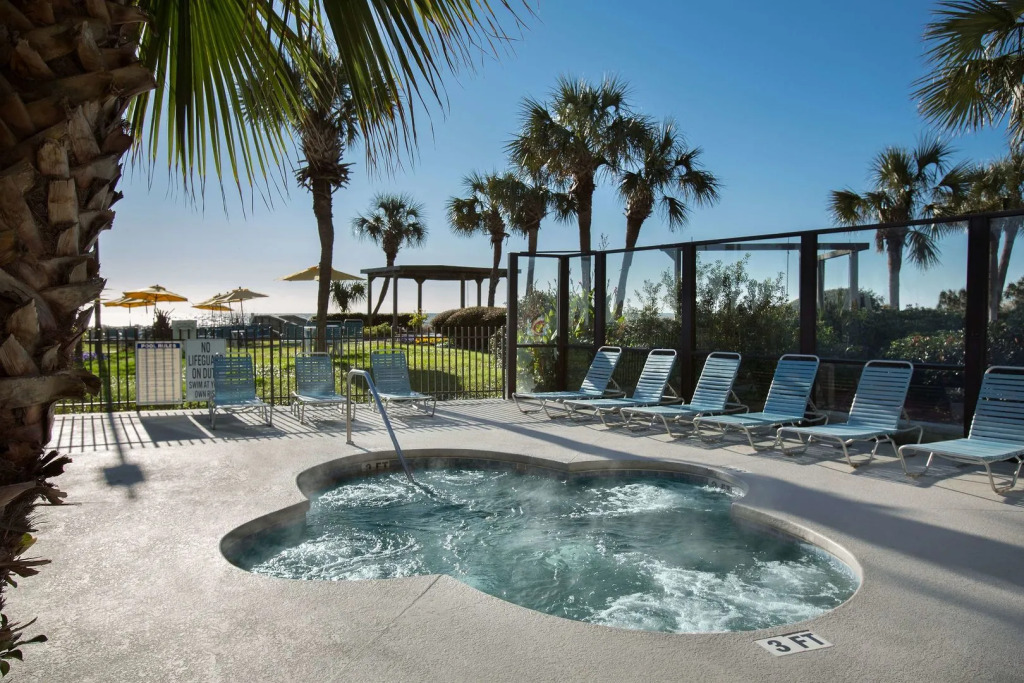 Dayton House Resort - BW Signature Collection