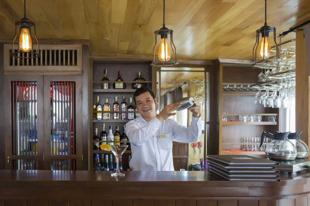 Secret Halong Cruise