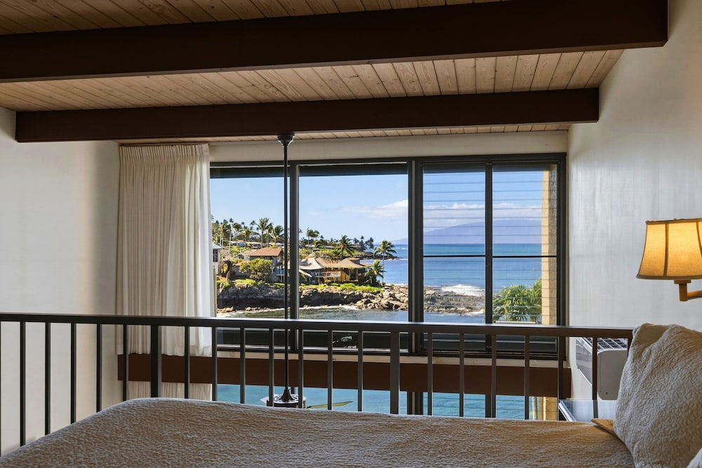 Spacious 2br Oceanfront Loft - Unit C17 1 Bedroom Condo