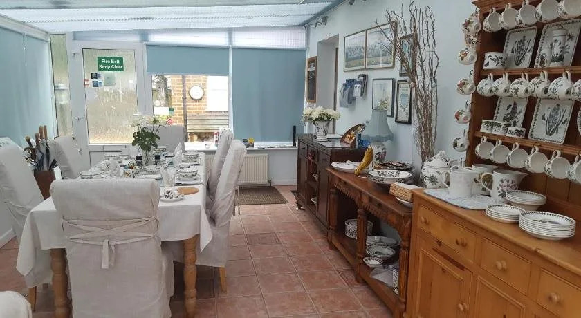 Follets B & B