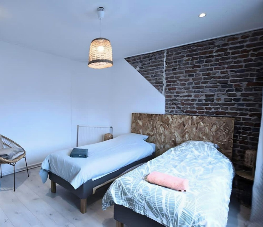 La Maison Citadine Garage Wifi Lavelinge 4pers