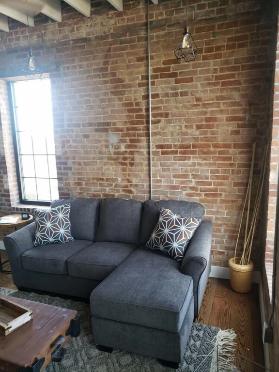 Downtown Loft Amazing Bath Tub & Shower #9