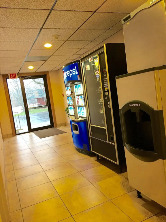 Studio 6 Suites - Tiffin, OH