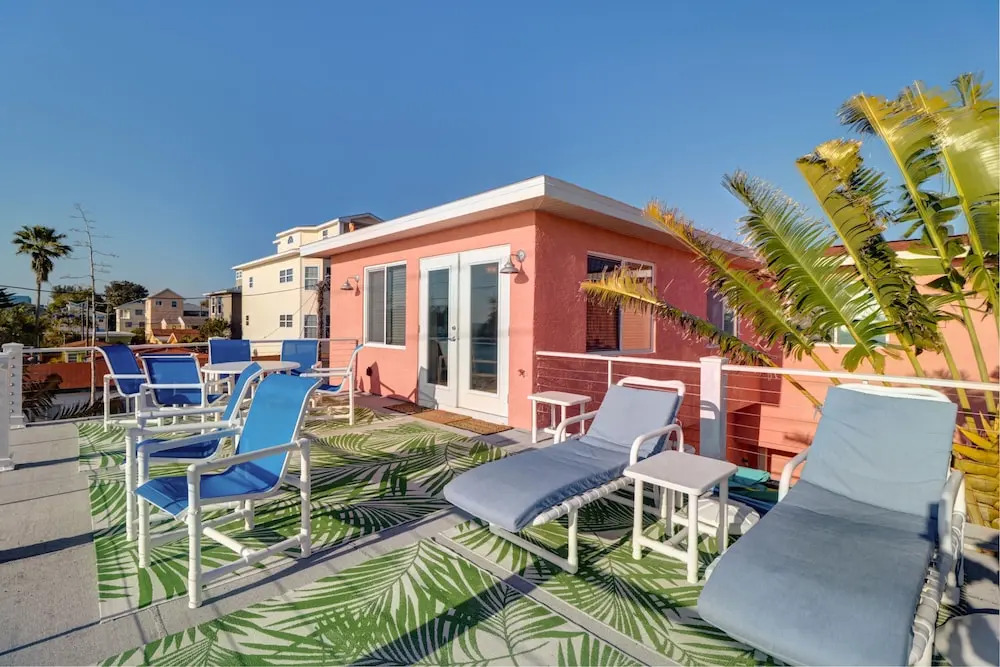 Sunset Beach W/ Pool & Gulf-view Rooftop Deck 4 Bedroom Home