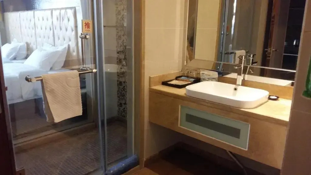 Bai Jin Han Gong Hotel