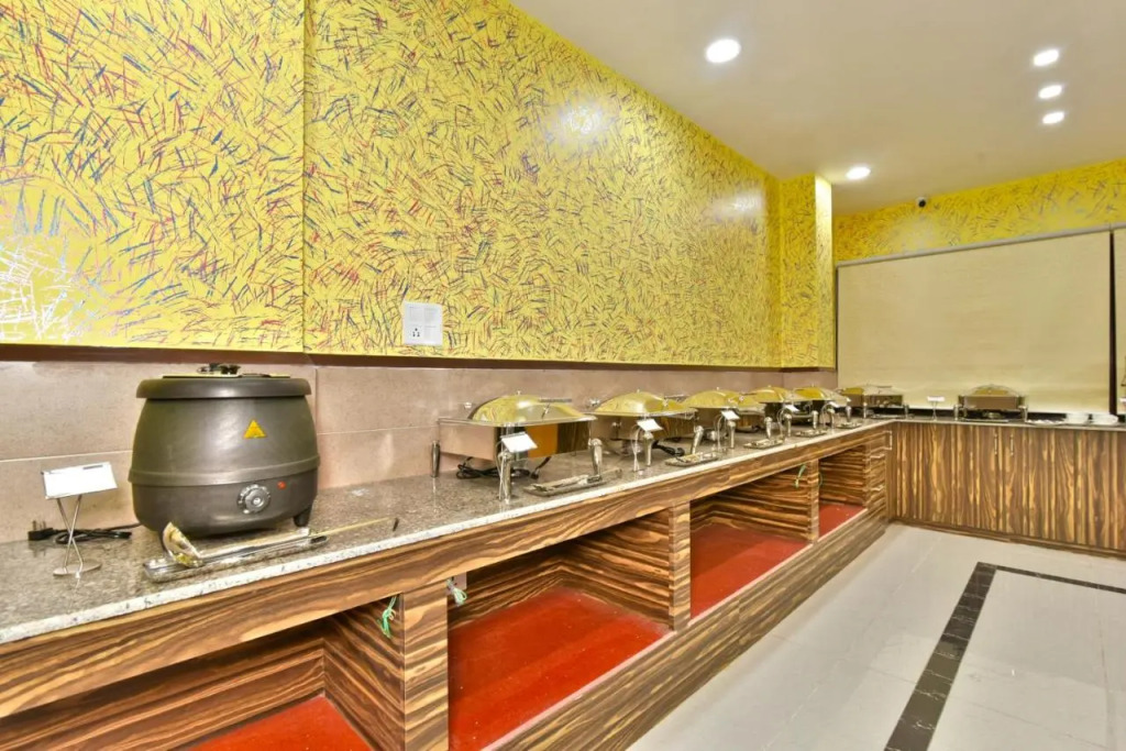 Hotel Comfort Court