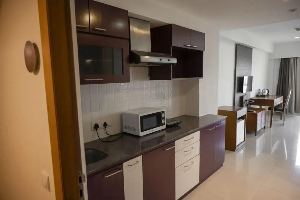The Xen Suites