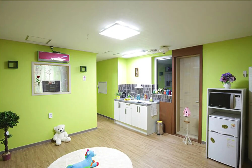 Yongin Caribbean Hue Pension