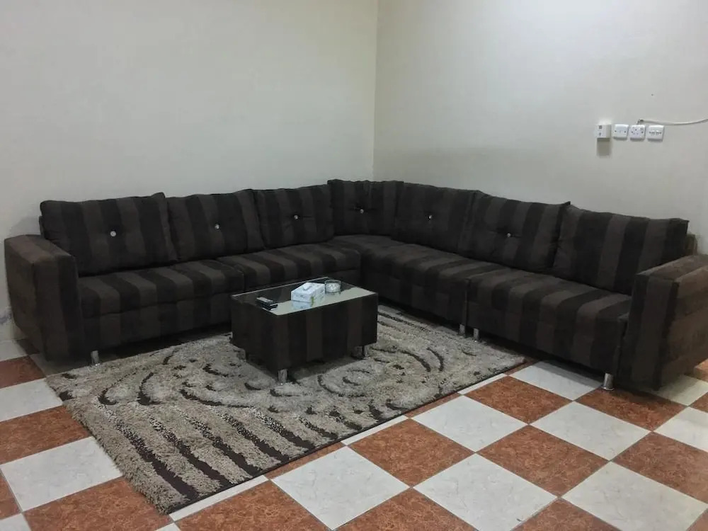 Danat Alfakhamah 2