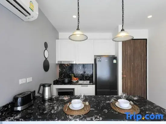 Nice Sea View Apartments, 5 min to Surin beach