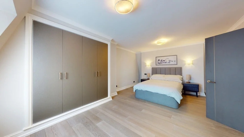 Amazing Newly Refurbished Mews House
