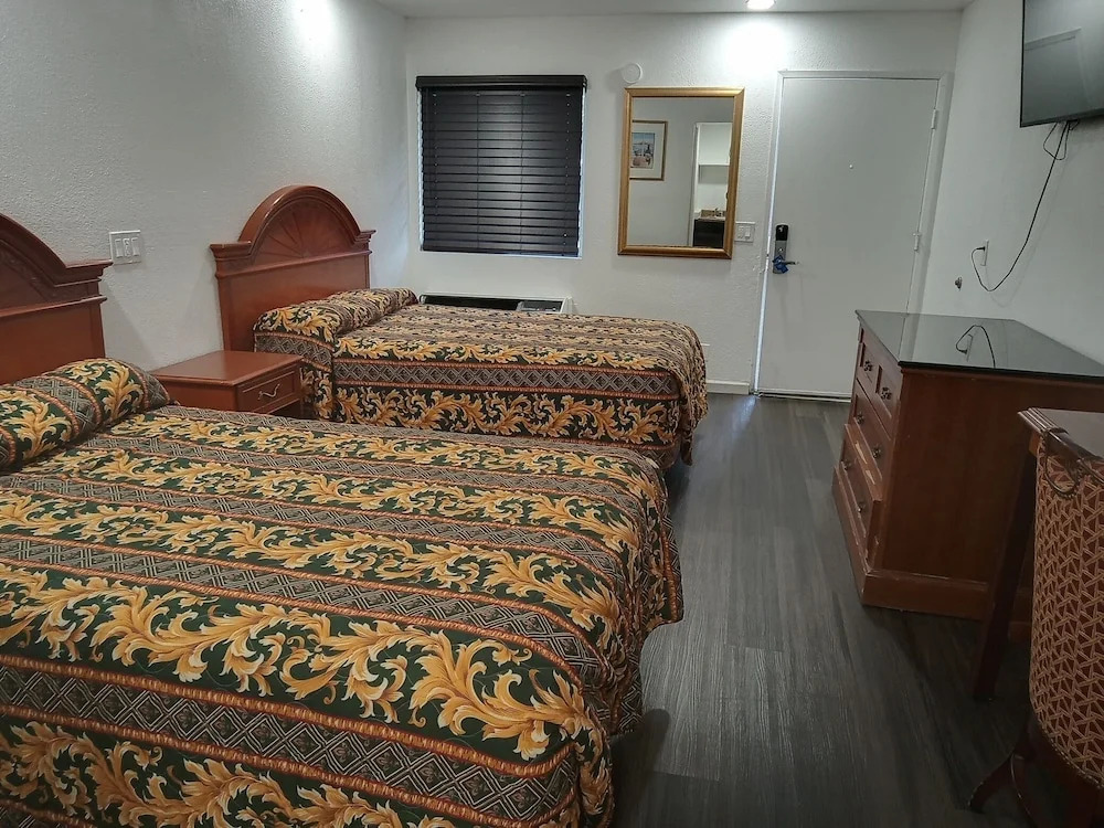 Solano Inn