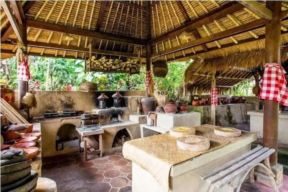 Surya Shanti Villa Sidemen